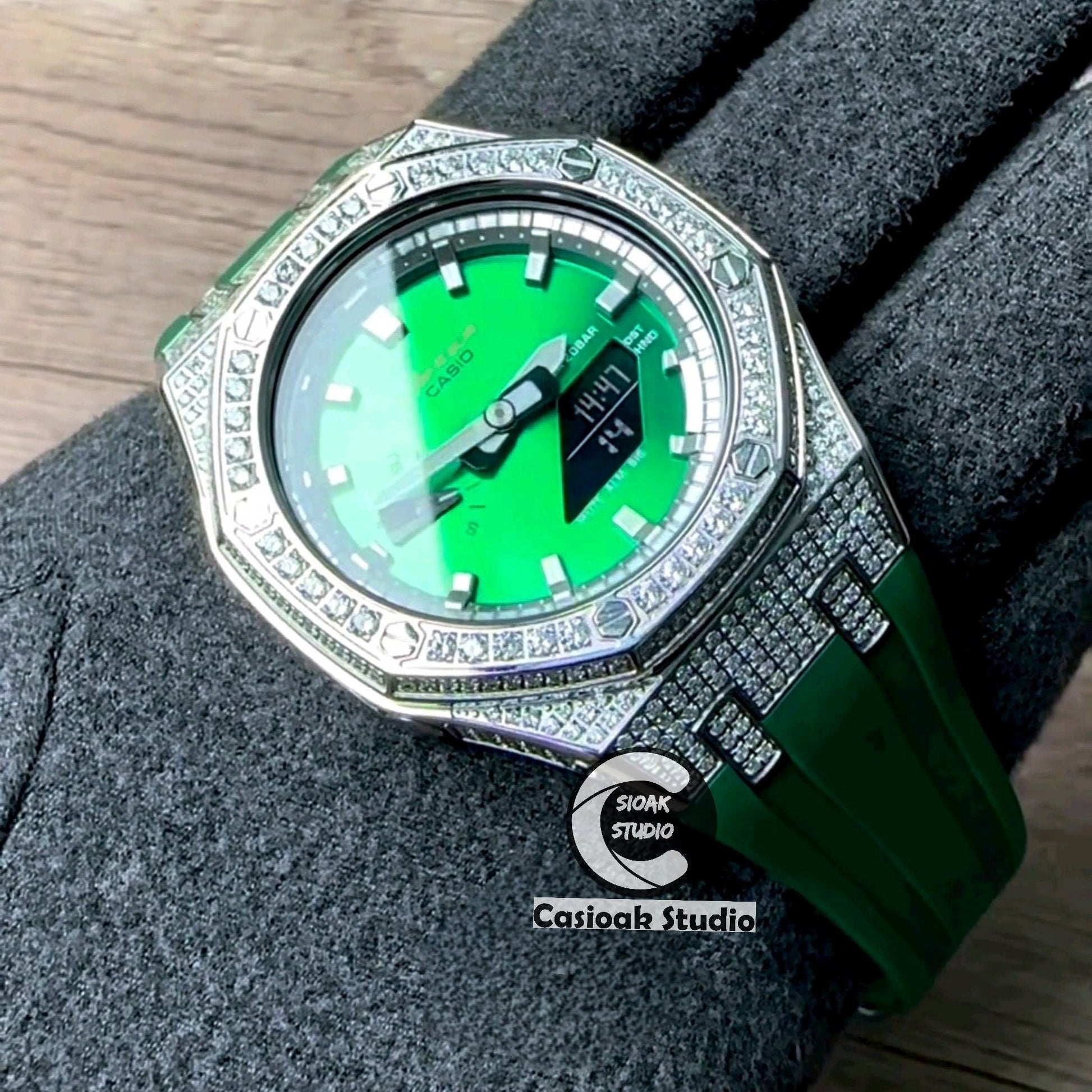 Casioak Mod Watch Diamond Silver Case Green Strap Silver Time Mark Green Dial 44mm Gift- Casioak Mod Casio G-Shock Royal Oak Custom Mens Luxury Watches Ga2100