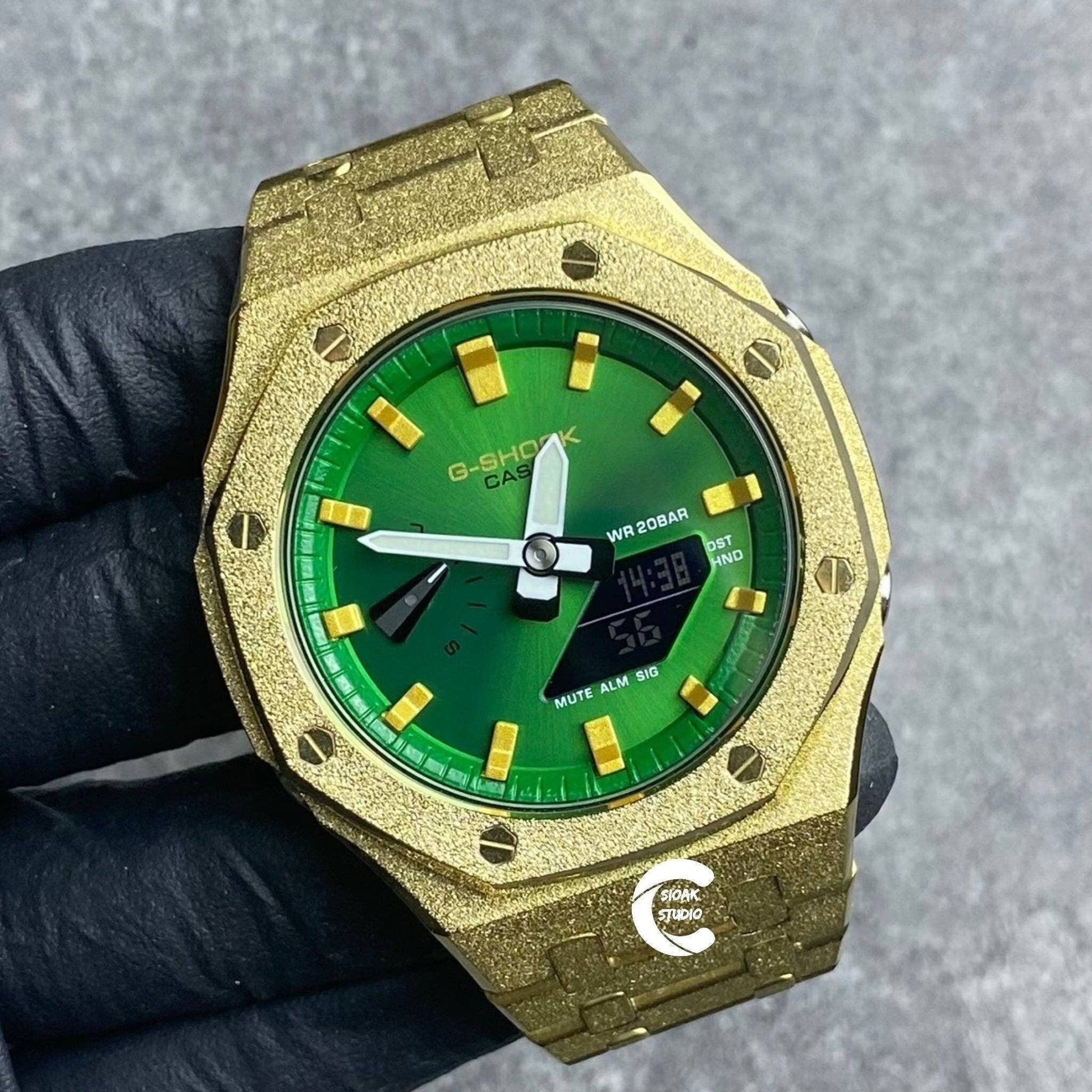 Casioak Mod Watch Frosted Gold Case Metal Strap Green Time Mark Green Dial 44mm- Casioak Mod Casio G-Shock Royal Oak Custom Mens Luxury Watches Ga2100