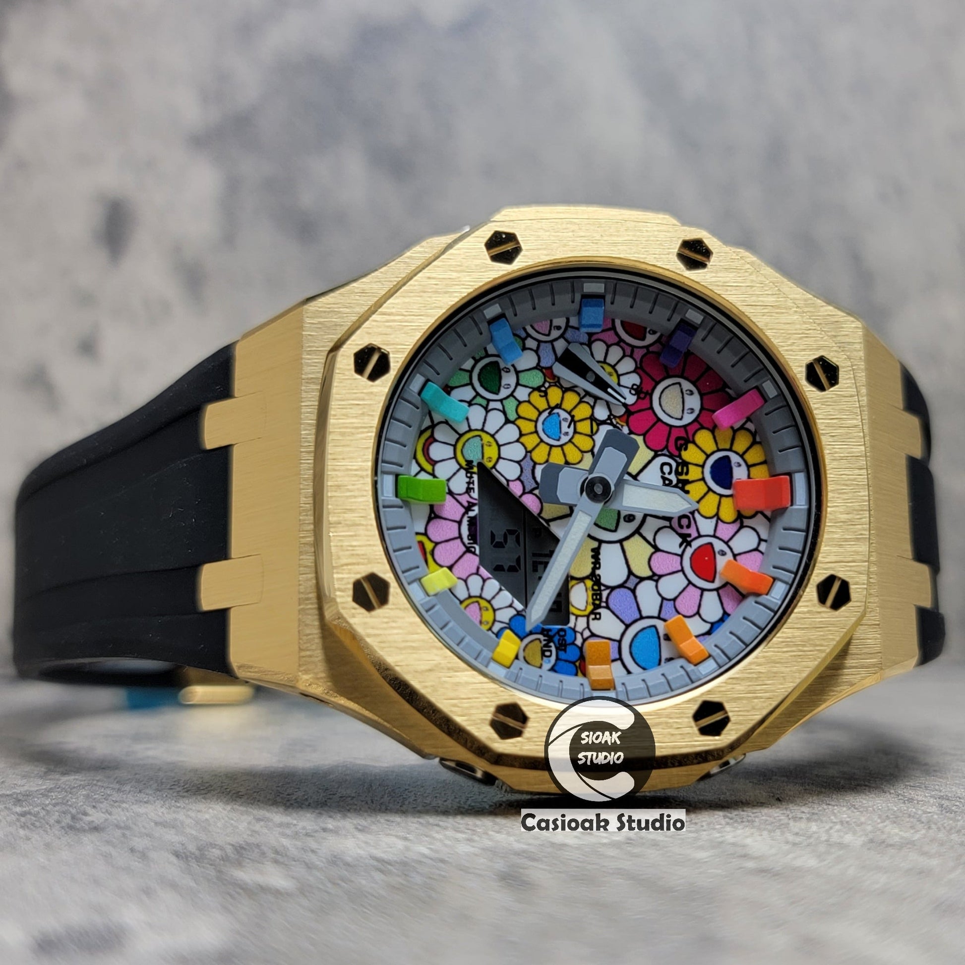 Casioak Mod Watch Gold Case Black Rubber Strap Strap Gray Rainbow Time Mark TAKASHI MURAKAM Dial 44mm- Casioak Mod Casio G-Shock Royal Oak Custom Mens Luxury Watches Ga2100