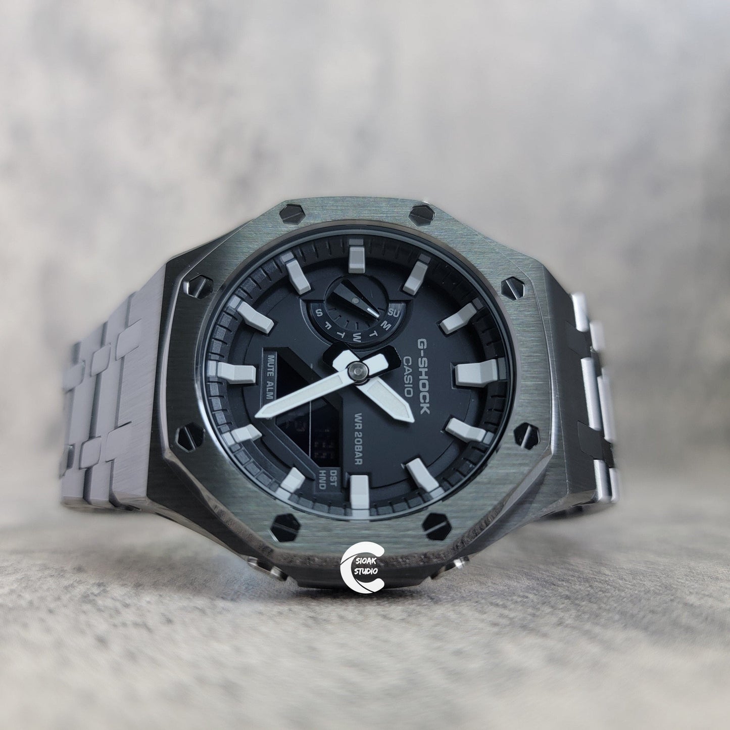 Casioak Mod Watch Gray Case Metal Strap Black Light Gray Time Mark Black Dial 44 mm- Casioak Mod Casio G-Shock Royal Oak Custom Mens Luxury Watches Ga2100