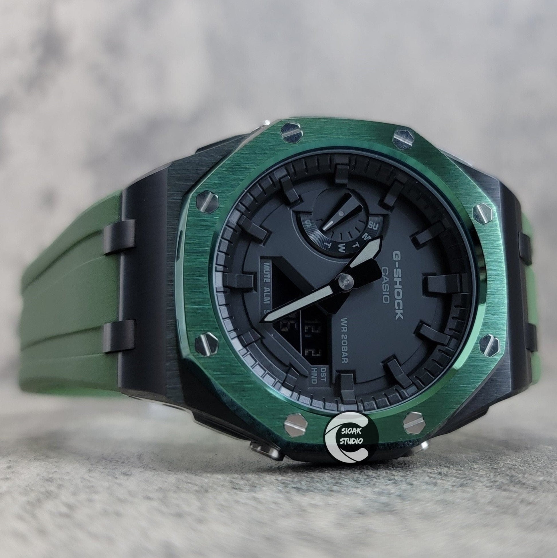 Casioak Mod Watch Offshore Superior Black Green Case Green Rubber Rubber Strap Black Time Mark Black Dial 44mm- Casioak Mod Casio G-Shock Royal Oak Custom Mens Luxury Watches Ga2100