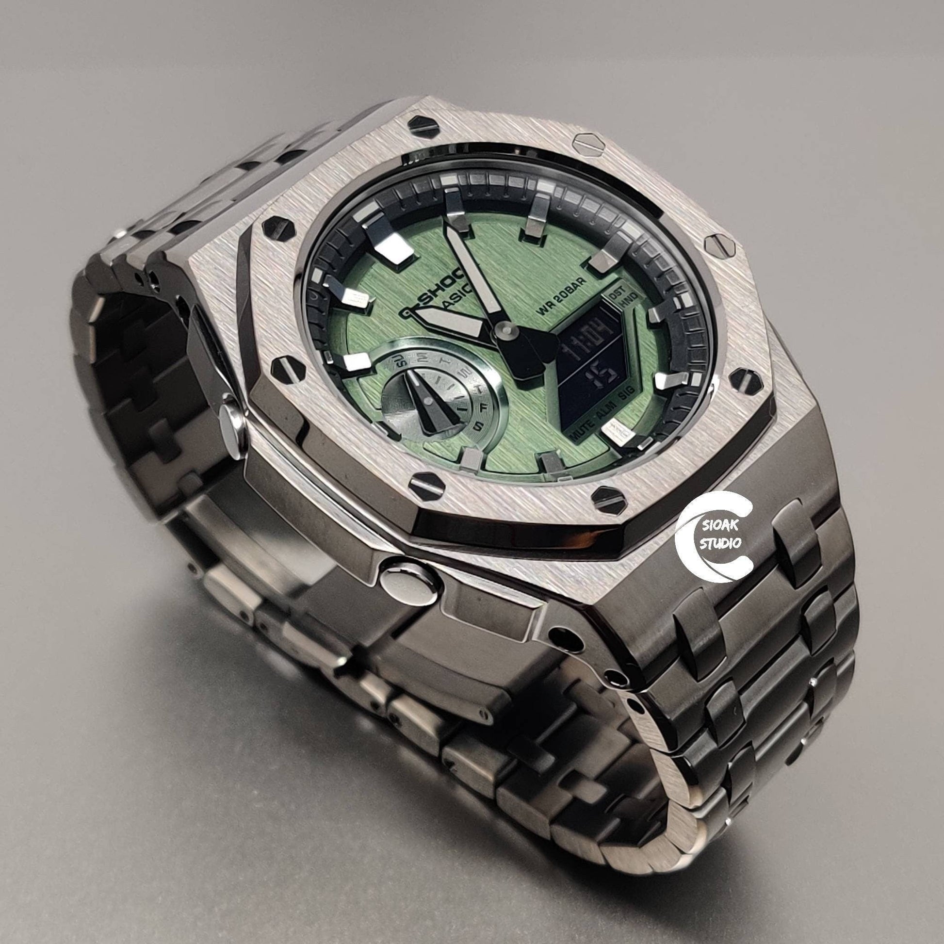 Casioak Mod Watch Offshore Superior Gray Silver Case Metal Strap Black Gray Time Mark Olive Dial 44mm- Casioak Mod Casio G-Shock Royal Oak Custom Mens Luxury Watches Ga2100