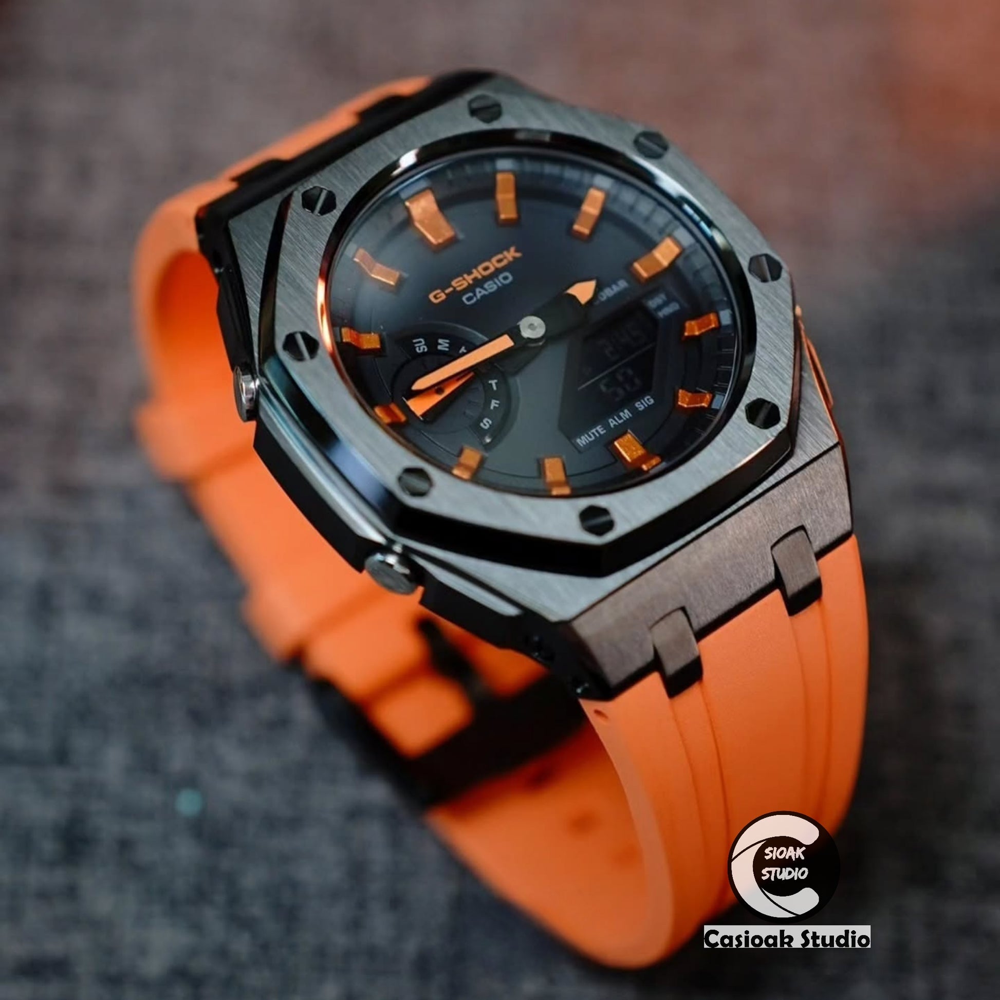 Casioak Mod Watch Offshore Superior Black Case Orange Rubber Rubber Strap Orange Black Time Mark Black Dials 44mm