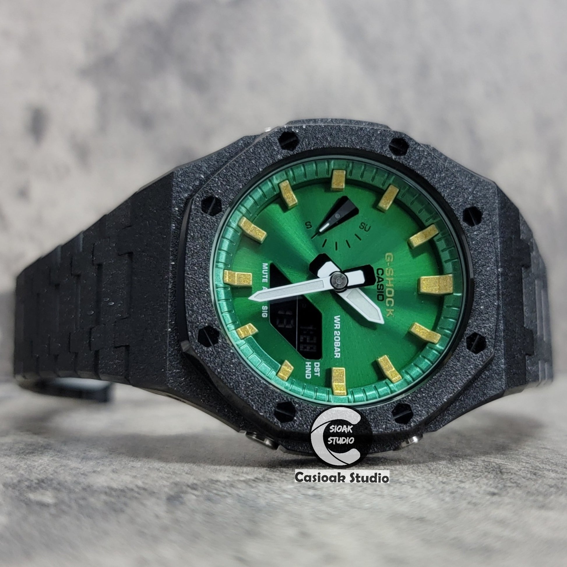 Casioak Mod Watch Frosted Black Case Metal Strap Green Gold Time Mark Green Dial 44mm - Casioak Studio