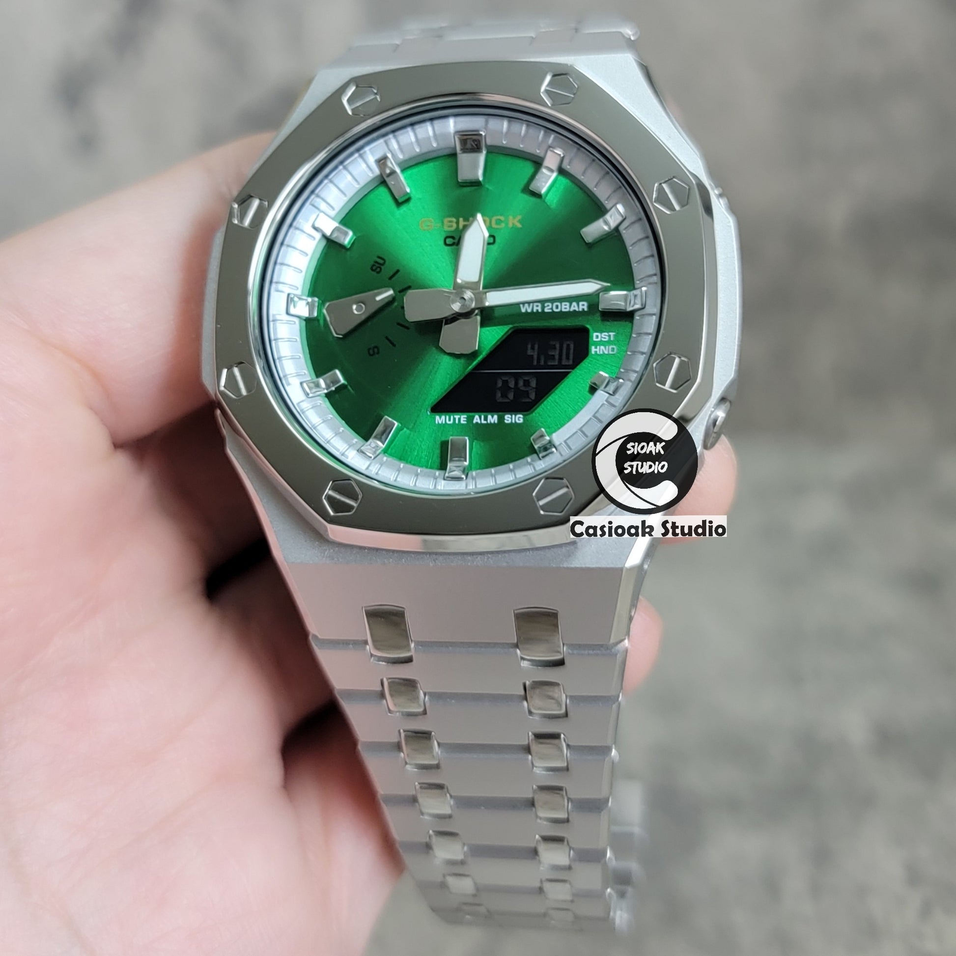 Casioak Mod Watch Polished Silver Case Metal Strap Silver Time Mark Green Dial 44mm - Casioak Studio