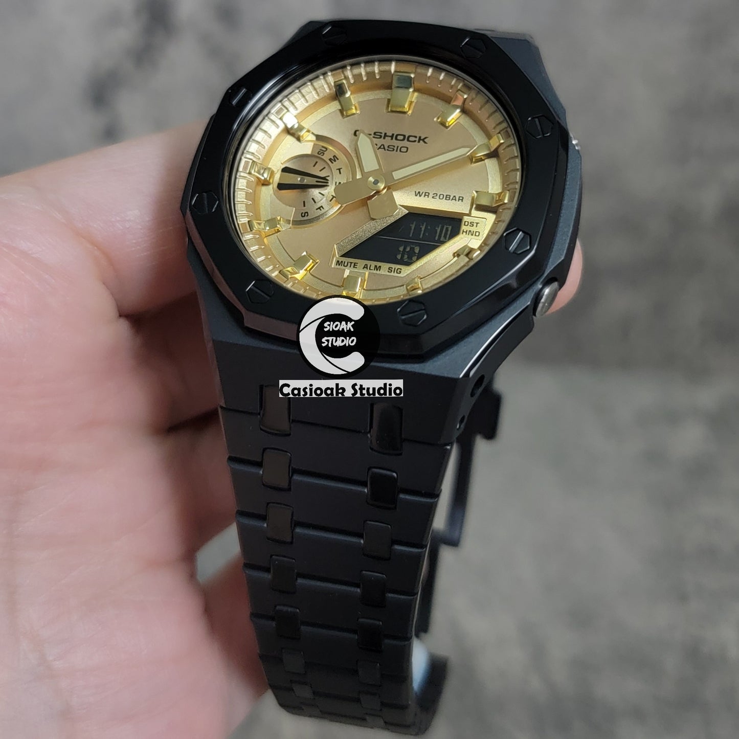 Casioak Mod Watch Polished Black Case Metal Strap Gold Time Mark Gold Dial 44mm