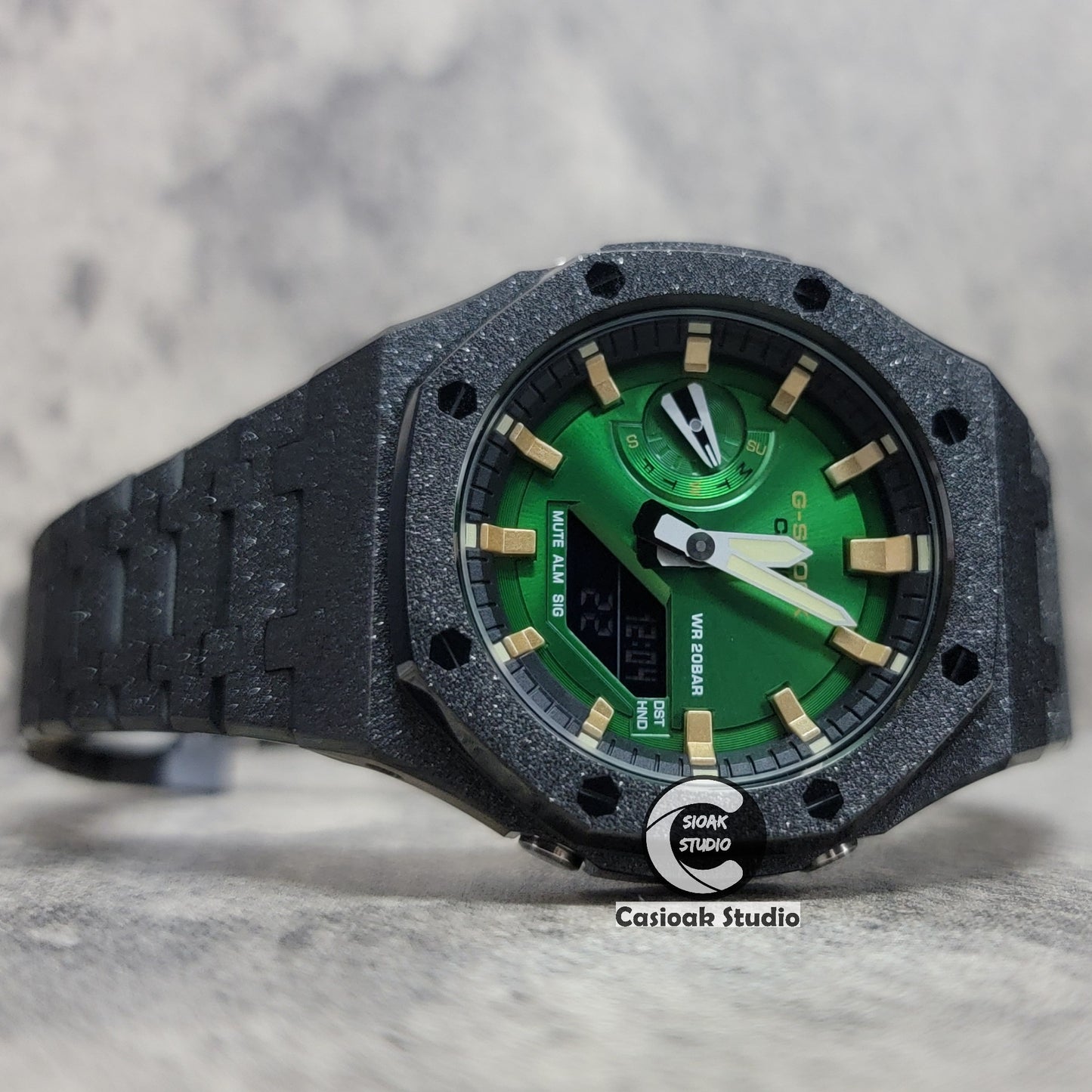 Casioak Mod Watch Frosted Black Case Metal Strap Green Gold Time Mark Green Dial 44mm - Casioak Studio