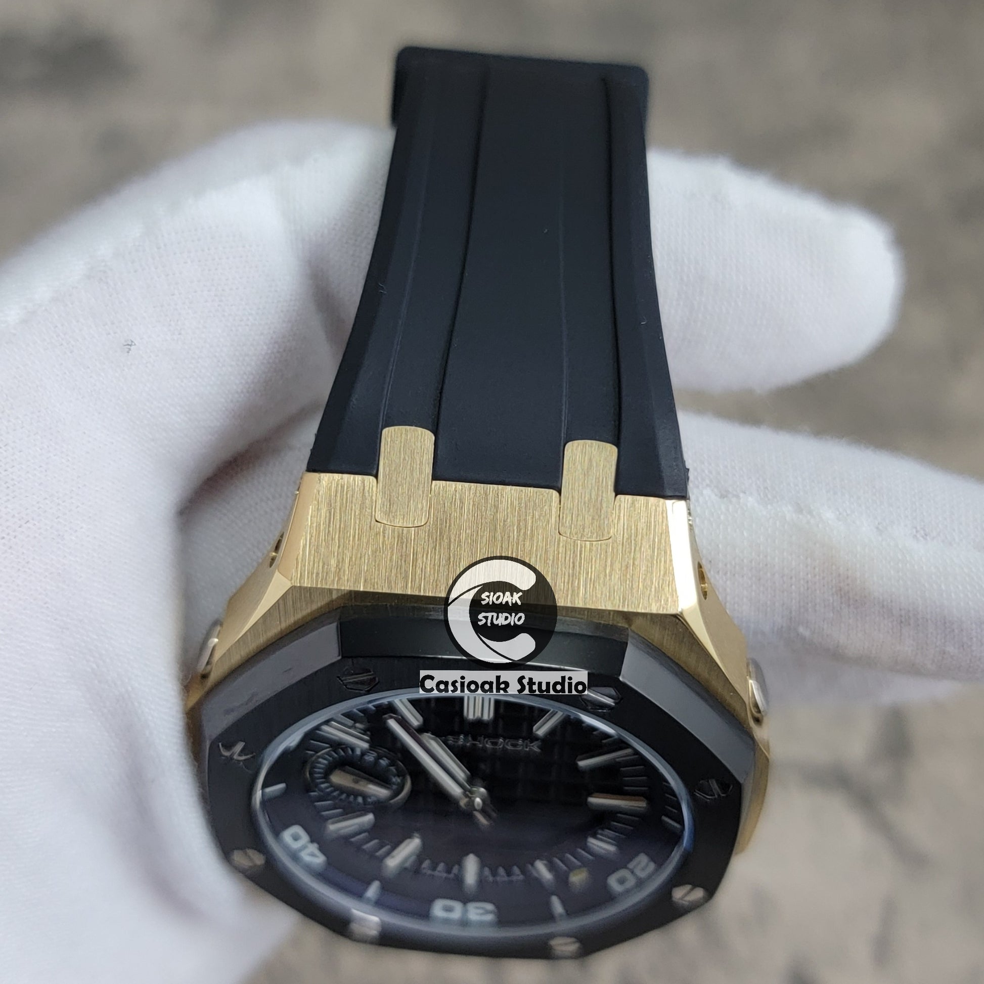 Casioak Mod Watch Gold Black Case Black Rubber Strap Strap Black Time Mark Black Dial 44mm Sapphire Crystal - Casioak Studio