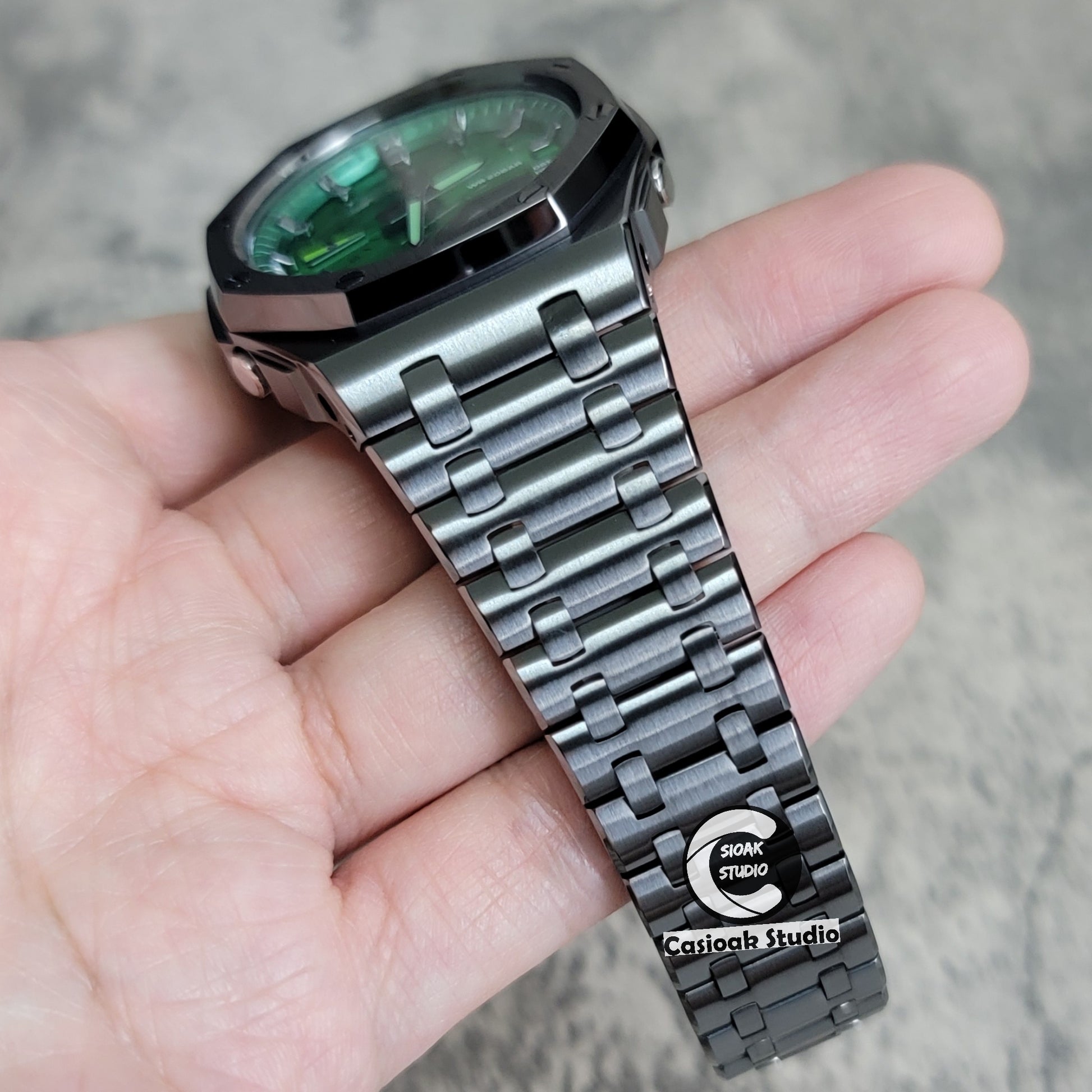 Casioak Mod Watch Offshore Superior Gray Case Metal Strap Green Gray Time Mark Green Dial 44mm - Casioak Studio