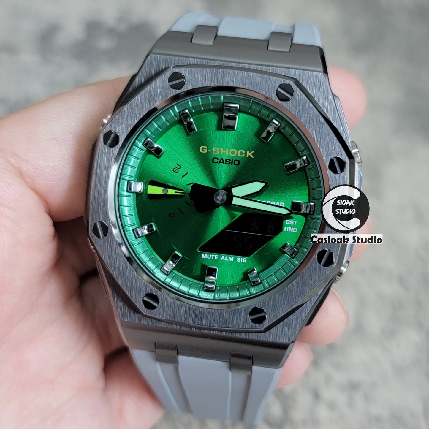 Casioak Mod Watch Offshore Superior Gray Case Black Rubber Strap Green Gray Time Mark Green Dial 44mm - Casioak Studio