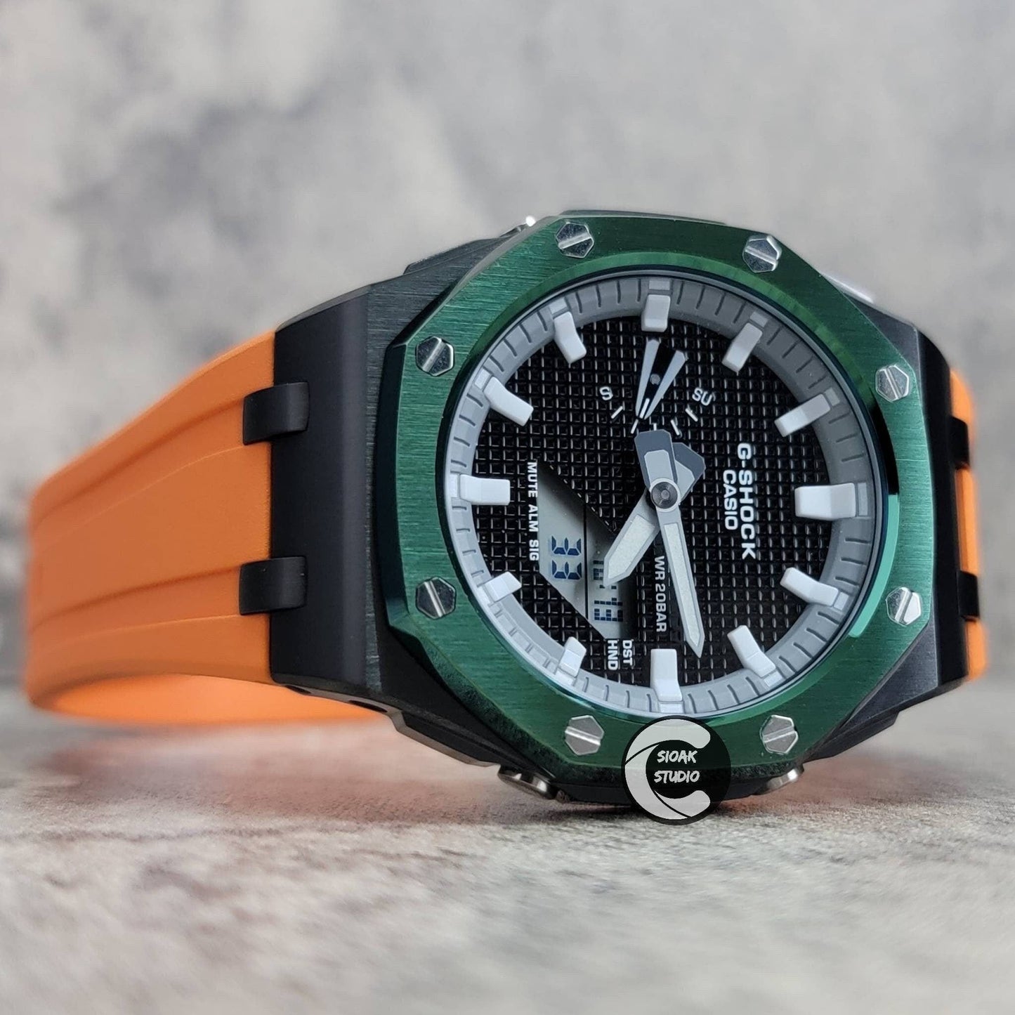 Casioak Mod Watch Offshore Superior Green Black Case Orange Rubber Rubber Strap Gray White Time Mark Black Dial 44mm - Casioak Studio