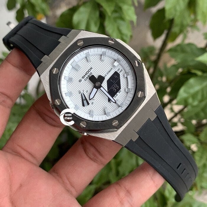 Casioak Mod Watch Black Silver Case Black Rubber Strap White Silver Time Mark White Dial 44mm - Casioak Studio