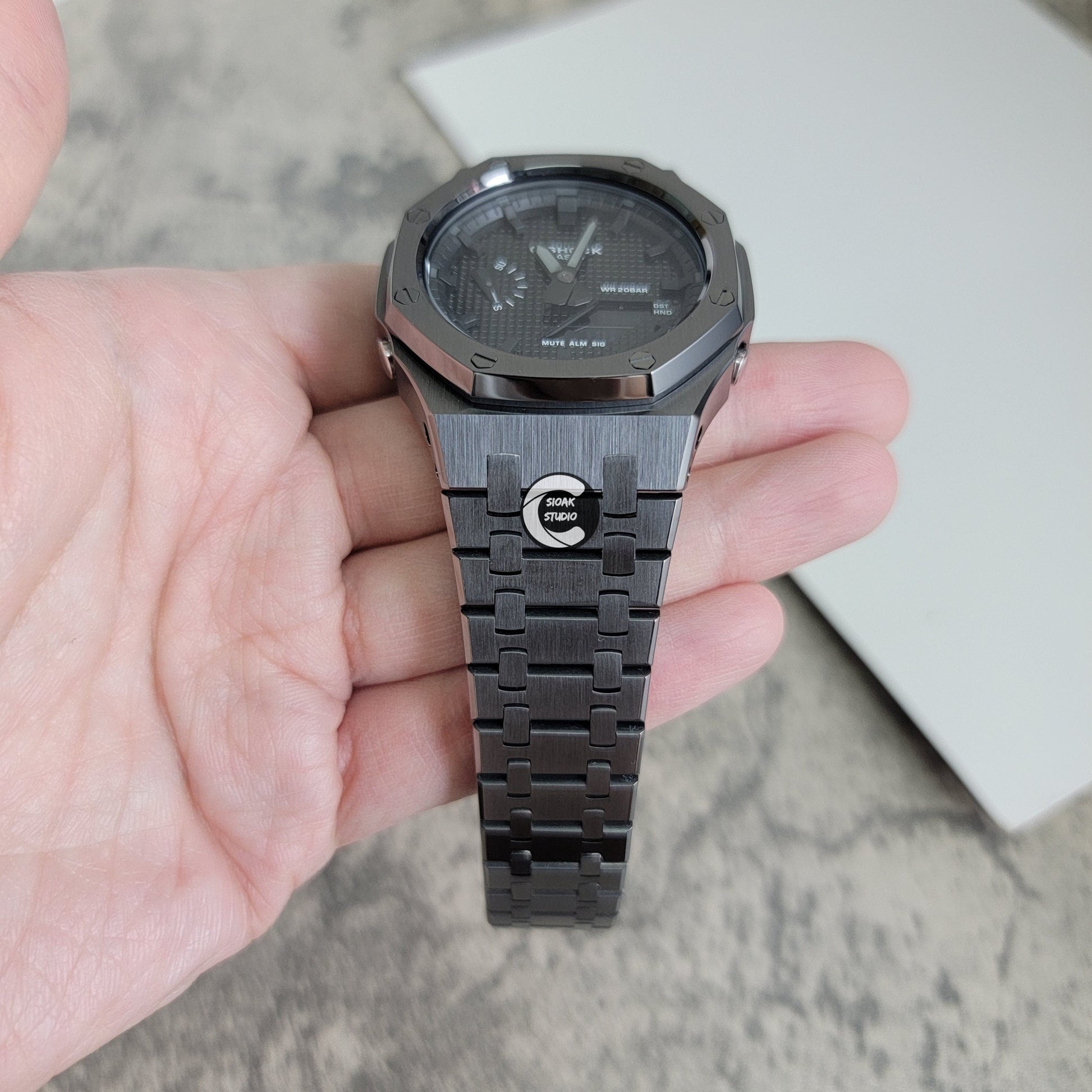 Casioak Mod Watch Gray Case Metal Strap Black Time Mark Black Waffle Dial 44mm - Casioak Studio