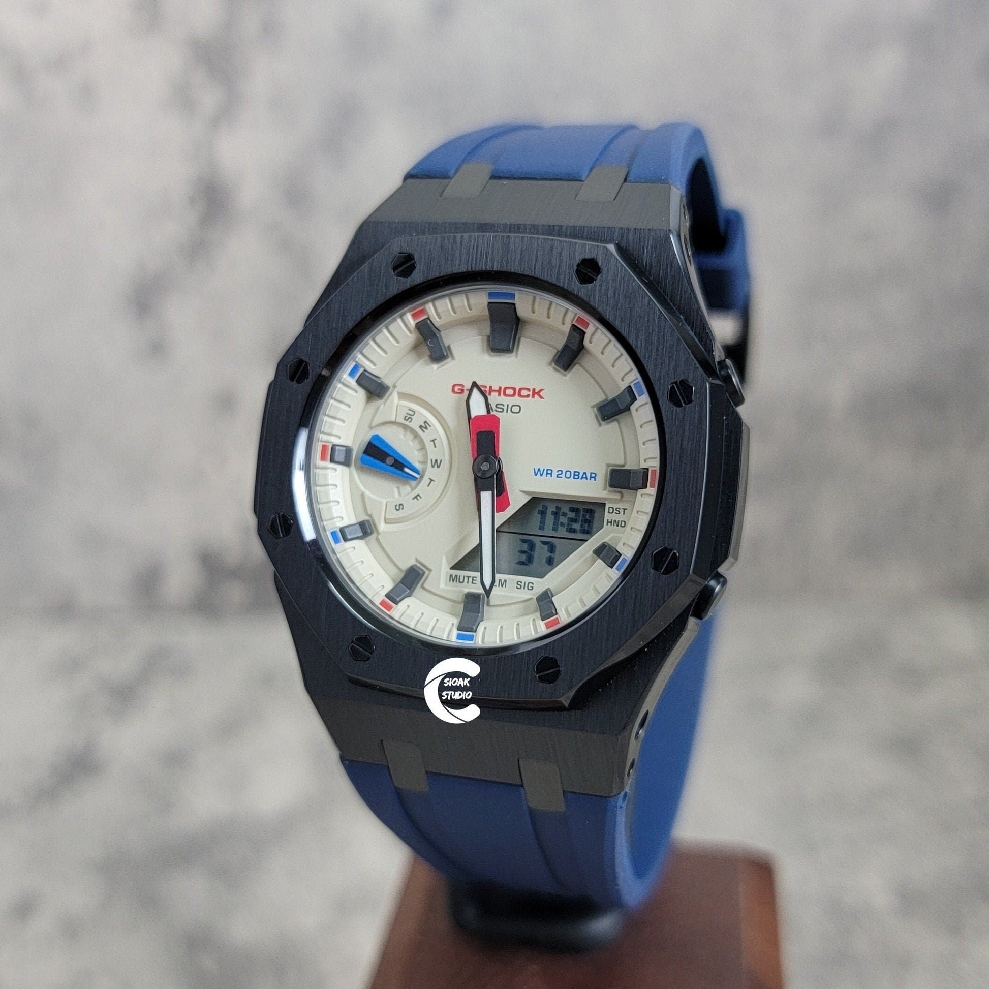 Casioak Mod Watch Black Case Blue Rubber Strap Beige Black Time Mark Beige Dial 42mm - Casioak Studio