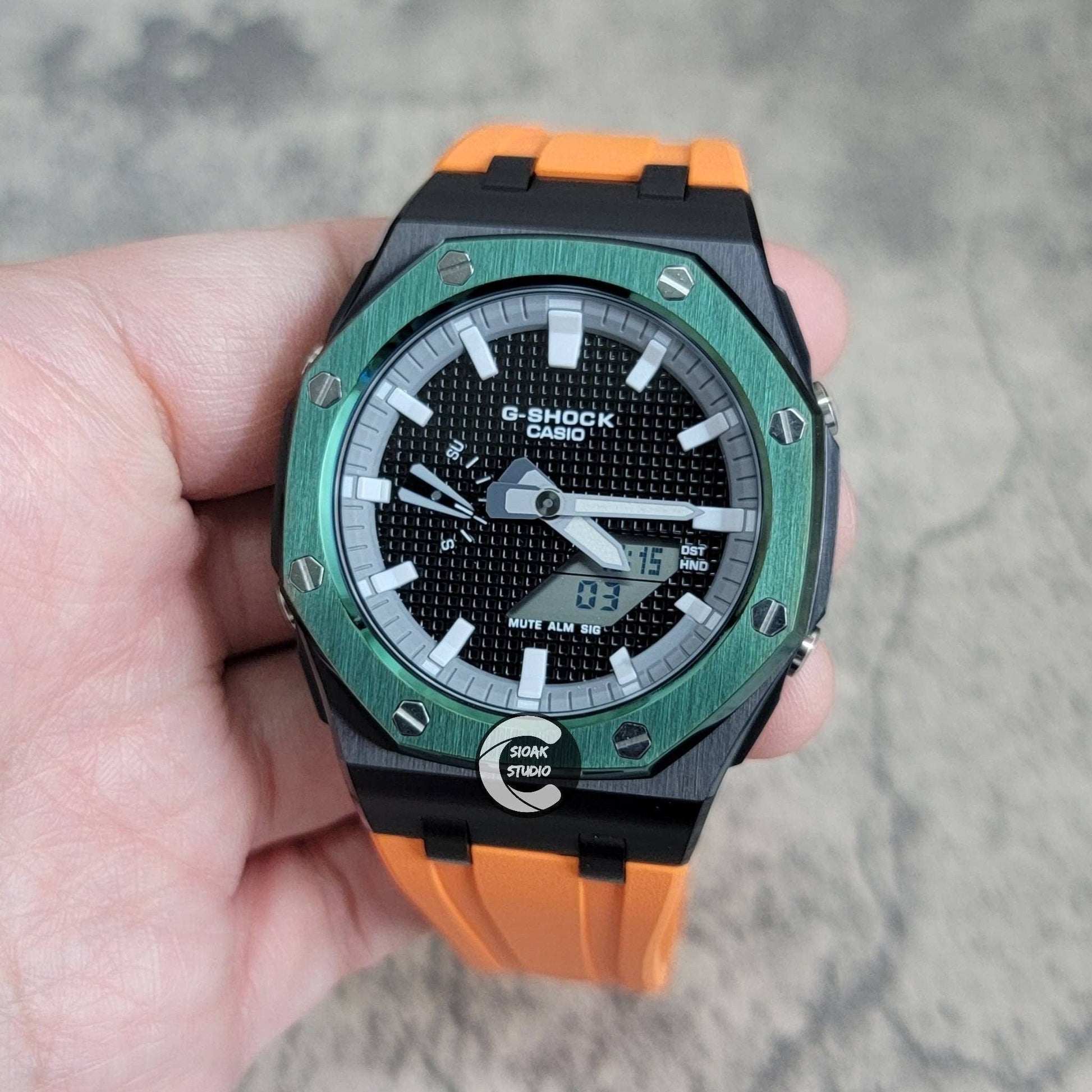 Casioak Mod Watch Offshore Superior Green Black Case Orange Rubber Rubber Strap Gray White Time Mark Black Dial 44mm - Casioak Studio