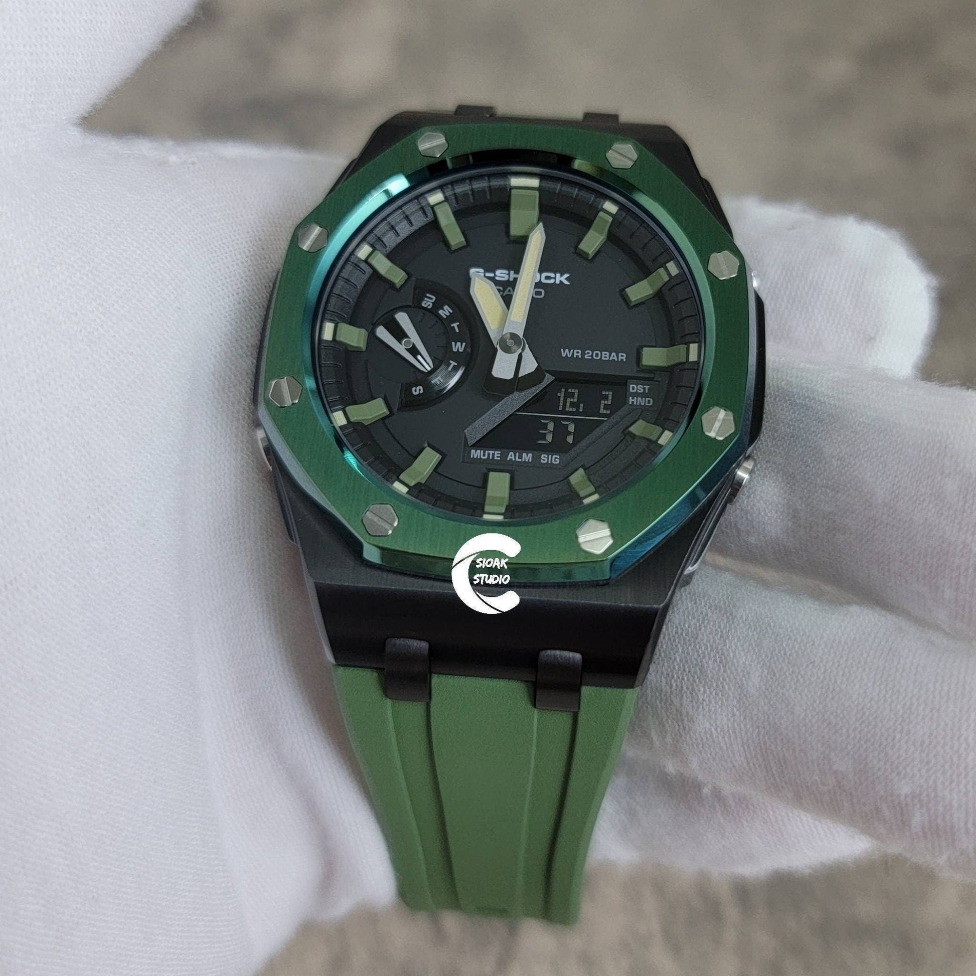 Casioak Mod Watch Offshore Superior Green Black Case Green Rubber Rubber Strap Black Green Time Mark Black Dial 44mm - Casioak Studio