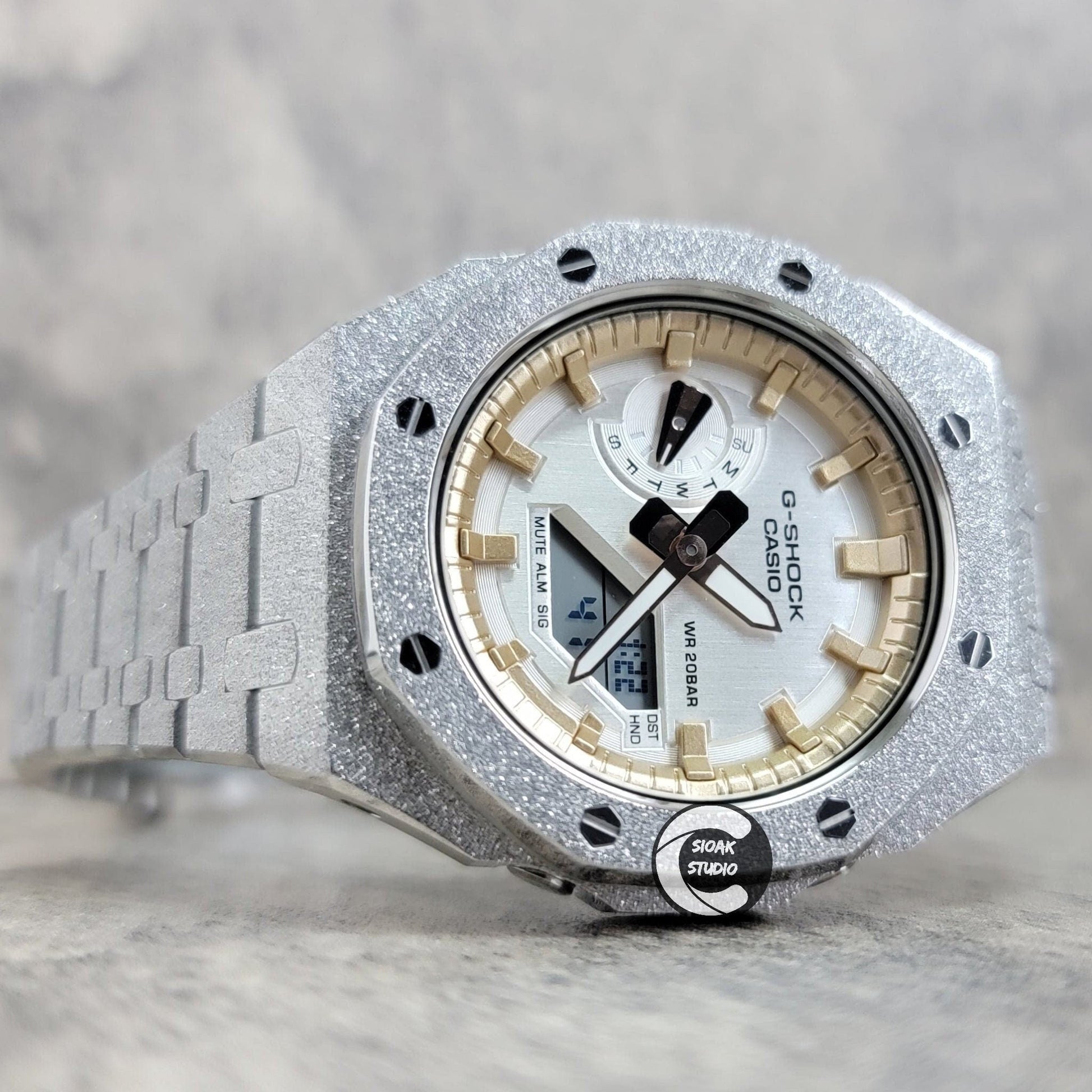 Casioak Mod Watch Frosted Silver Case Metal Strap Rise Gold Time Mark Silver Dial 44mm - Casioak Studio