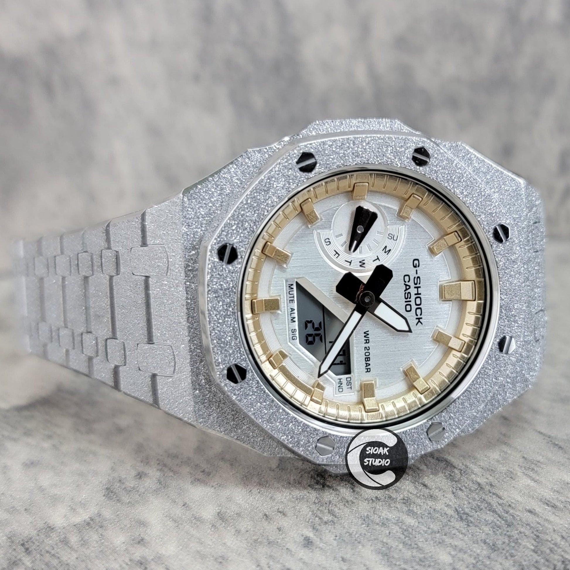 Casioak Mod Watch Frosted Silver Case Metal Strap Rise Gold Time Mark Silver Dial 44mm - Casioak Studio