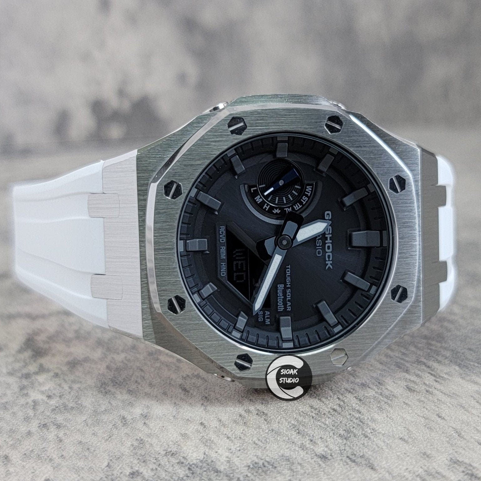 Casioak Mod Watch Solar Bluetooth Silver Cas White Rubber Strap Black Gray Time Mark Black Gray Dial 44mm G SHOCK CUSTOM - Casioak Studio