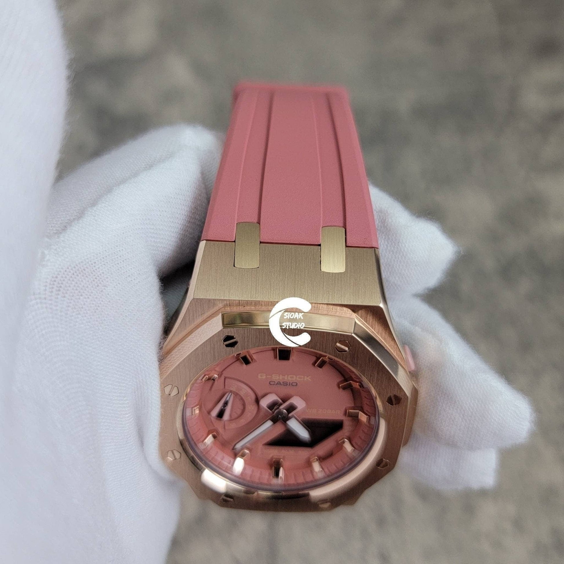 Casioak Mod Watch Rose Gold Case Pink Rubber Strap Pink Rose Gold Time Mark Pink Dial 42mm - Casioak Studio