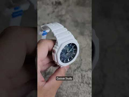 卡西歐克模組白色塑膠 外殼 錶帶銀色時間標記藍色華夫餅錶盤 44mm