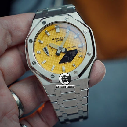 Orologio Casioak Mod Cassa Argento Cinturino in Metallo Indici Giallo Argento Quadranti Gialli Waffle 44mm