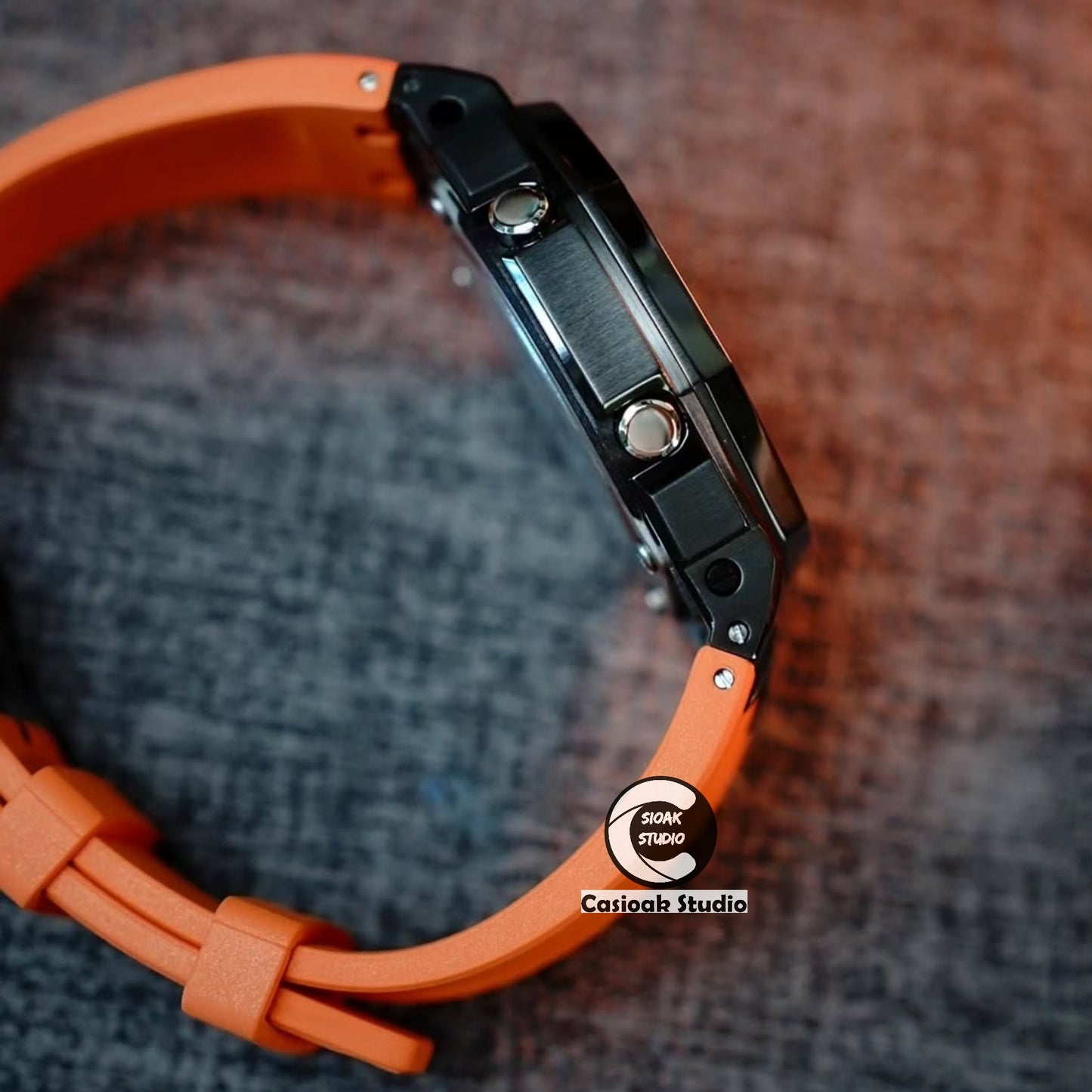Casioak Mod Watch Offshore Superior Black Case Orange Rubber Rubber Strap Orange Black Time Mark Black Dials 44mm