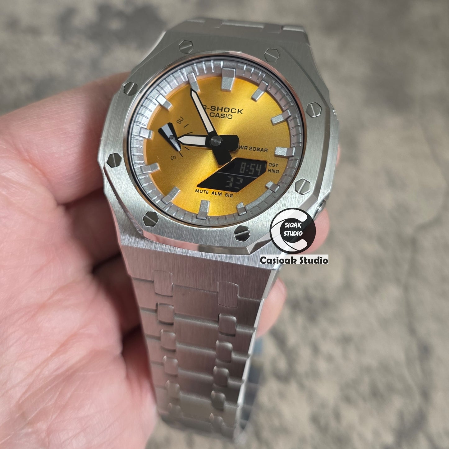 Casioak Mod Watch Silver Case Metal Strap Silver Time Mark Gold Dials 44mm