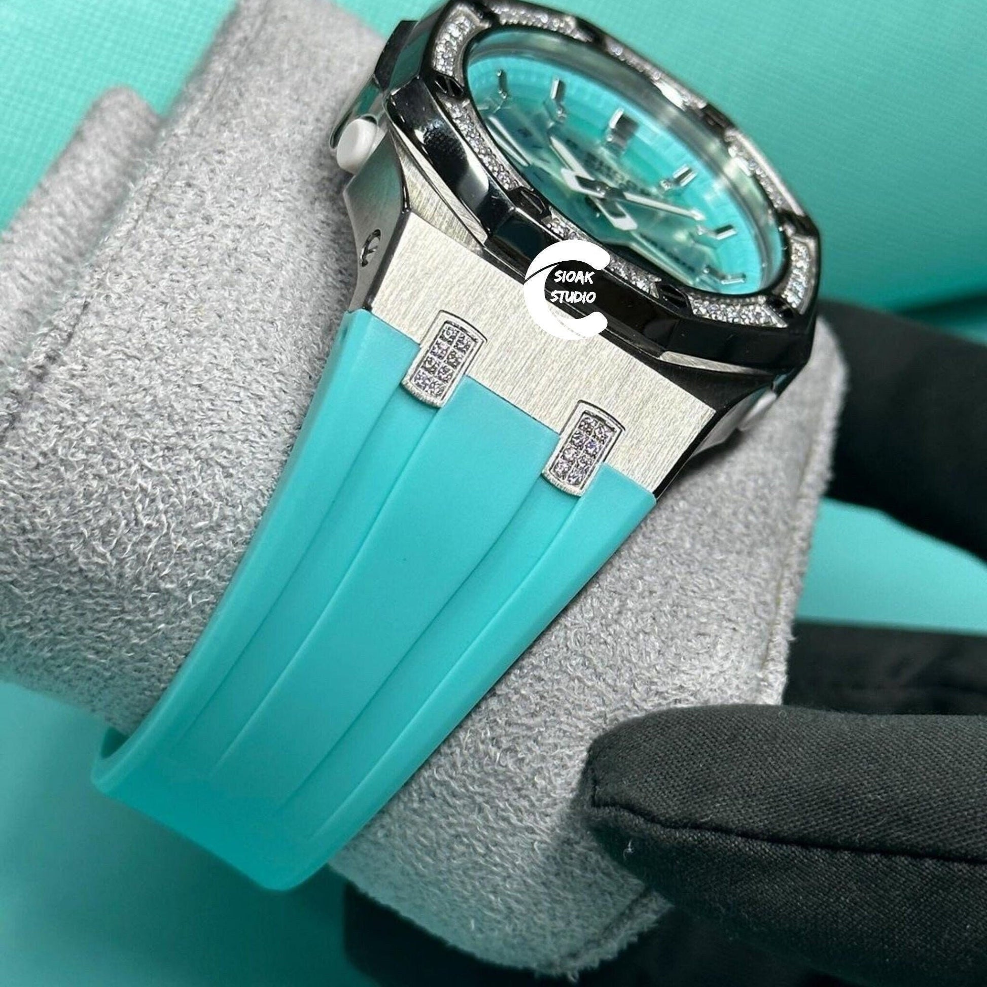 Casioak Mod Watch Diamond Silver Case Tiffany Strap Tiffany Silver Time Mark Green Dial 44mm - Casioak Studio