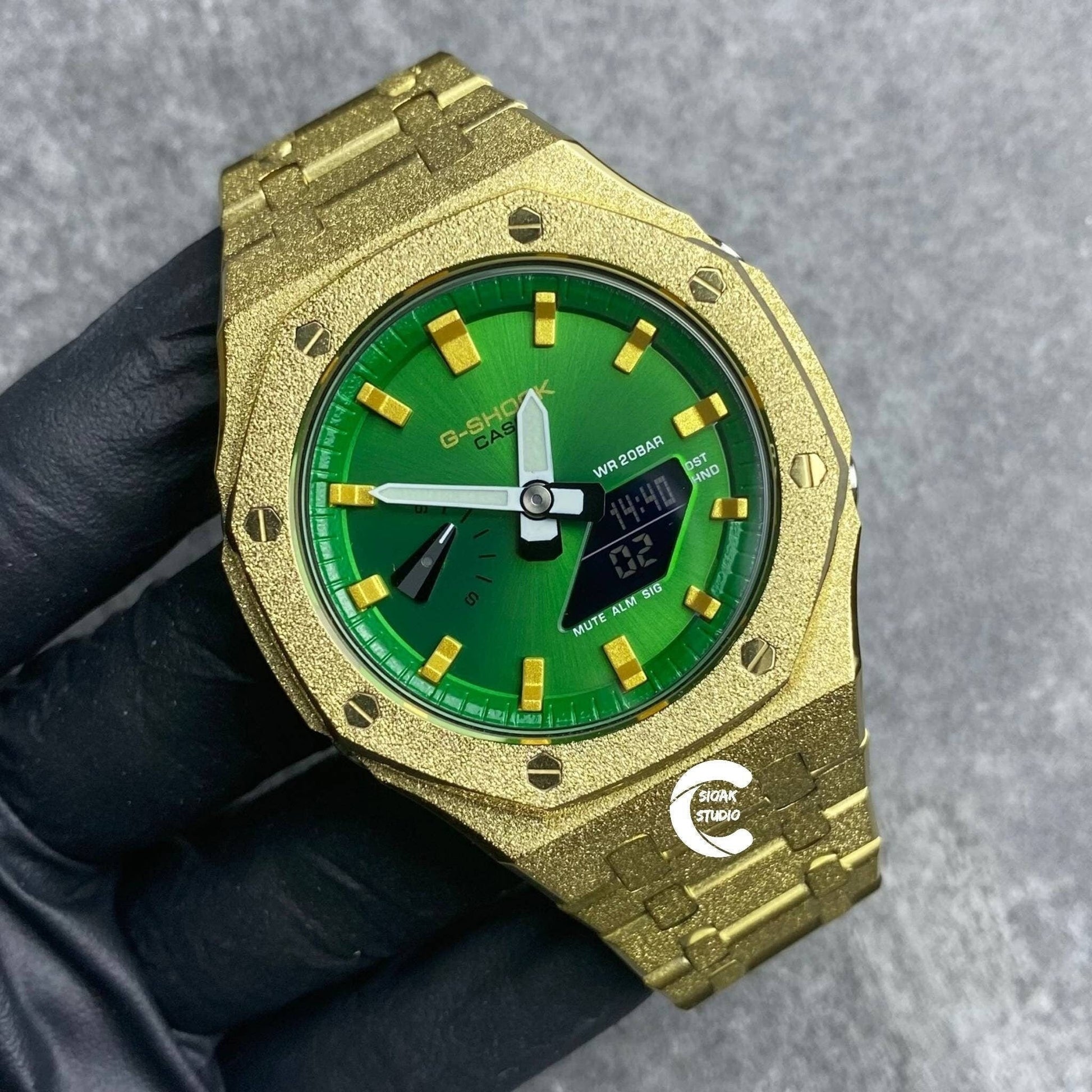 Casioak Mod Watch Frosted Gold Case Metal Strap  Green Time Mark  Green Dial 44mm - Casioak Studio