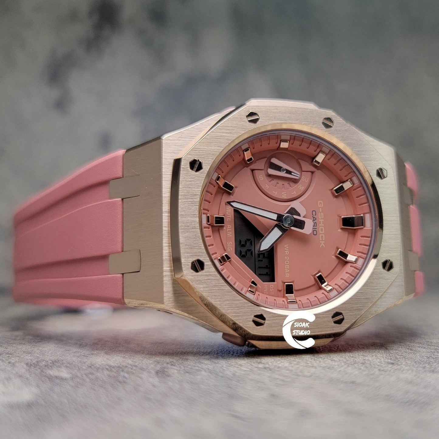 Casioak Mod Watch Rose Gold Case Pink Rubber Strap Pink Rose Gold Time Mark Pink Dial 42mm - Casioak Studio